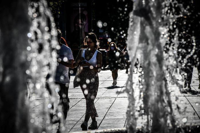 Οδηγίες προφύλαξης από τον καύσωνα