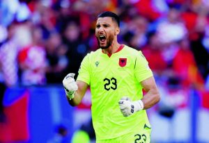 Νέα πρόσωπα στον «άσο»