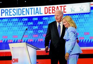 «Κύριε πρόεδρε, ώρα να κάνετε στην άκρη»