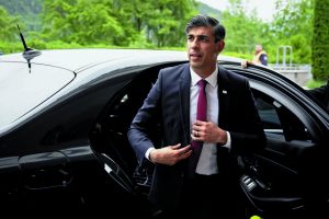 Μπορεί να χάσει την έδρα του ακόμα και ο Σούνακ