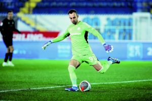 ΑΕΚ υπό πίεση