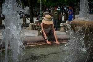 Καύσωνας: Νέα πρόγνωση από την ΕΜΥ – Οι περιοχές που θα «καούν»