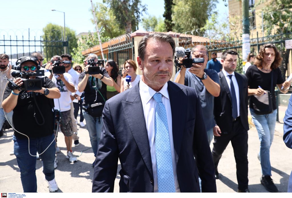 Απόστολος Λύτρας: Όταν ζητούσε αυστηρότερες ποινές για τους κακοποιητές των γυναικών, πριν γίνει και ο ίδιος