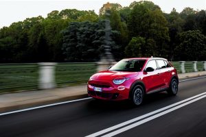 Το FIAT 600 ξεκινά ηλεκτρικά