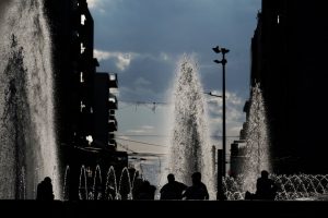 Καιρός: «Κοκτέιλ» ζέστης και σκόνης σαρώνει τη χώρα