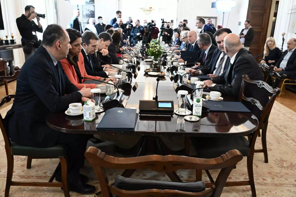 Ανακοινώθηκε ο ανασχηματισμός – Αυτή είναι η νέα σύνθεση της κυβέρνησης