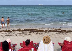 Παντοτινά χημικά που εισέρχονται στο αίμα μέσω… αντηλιακών και ειδών ατομικής φροντίδας