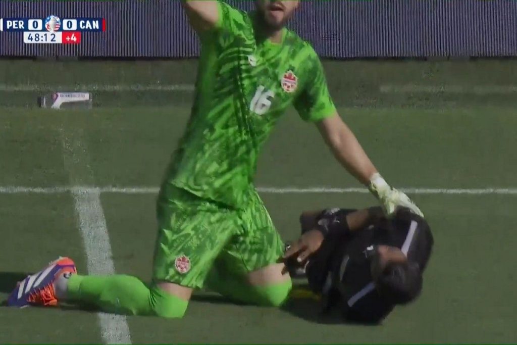 Σοκ στο Κόπα Αμέρικα: Κατέρρευσε ο επόπτης στο Περού – Καναδάς