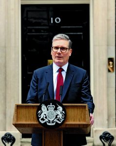 Επιστροφή στην πολιτική κανονικότητα