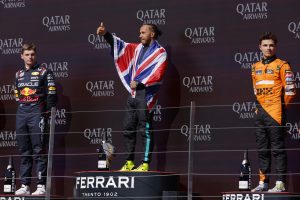 Επιστροφή στις νίκες για Χάμιλτον