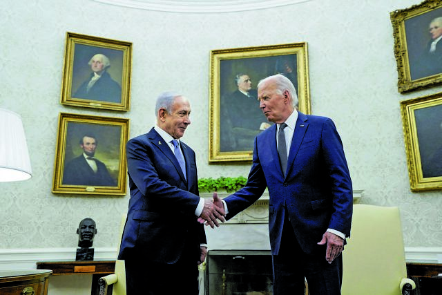 Ο αποχαιρετισμός που θα διαρκέσει έξι μήνες