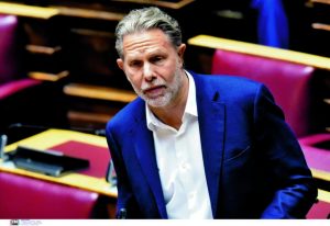 Πυρά κατά Μητσοτάκη και μεγάλη περιοδεία