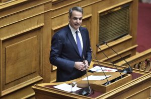 Αποκατάσταση της Δημοκρατίας: Η ομιλία του Μητσοτάκη στη Βουλή