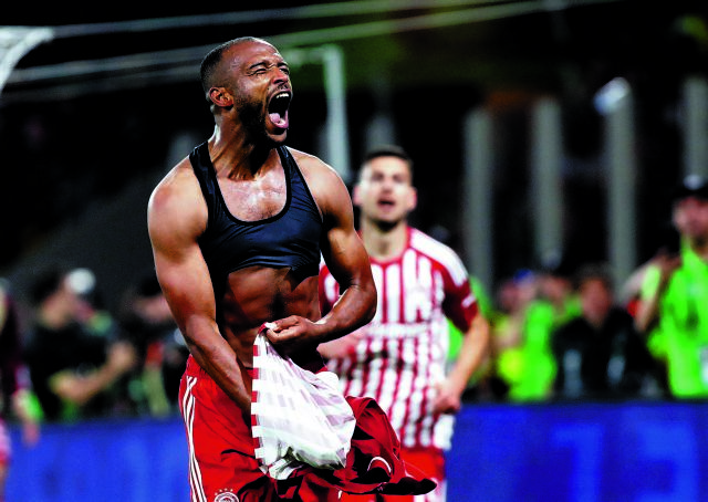 Σενάρια για Ζοακίμ και Γιάρεμτσουκ