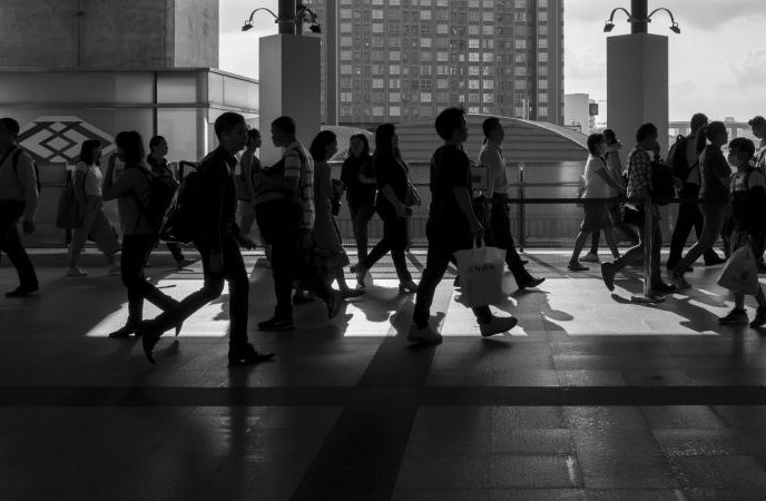 Θέμα στον Guardian η εξαήμερη εργασία από την «φιλό-επιχειρηματική κυβέρνηση»