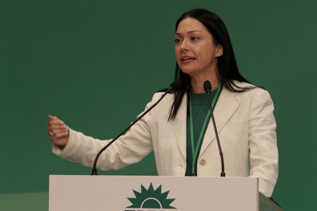 Και η Νάντια Γιαννακοπούλου υποψήφια για την προεδρία του ΠΑΣΟΚ