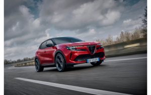 Alfa Romeo Junior/ Στην Ελλάδα το μικρό SUV