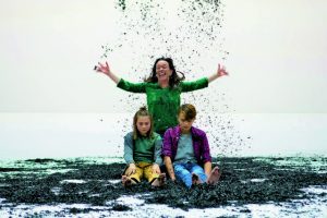 Το «τρομερό παιδί» και η «Μήδεια»