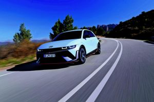 Ηλεκτροσόκ 650 ίππων!