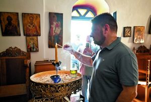 Κομματικές παρενέργειες από το κύκλωμα εκβιαστών