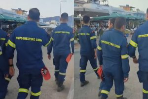 Κως: Κάτοικοι και τουρίστες χειροκροτούν τους πυροσβέστες