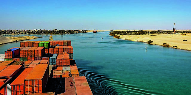 Το πρώτο λιμάνι της Μεσογείου που δίνει ρεύμα στα πλοία