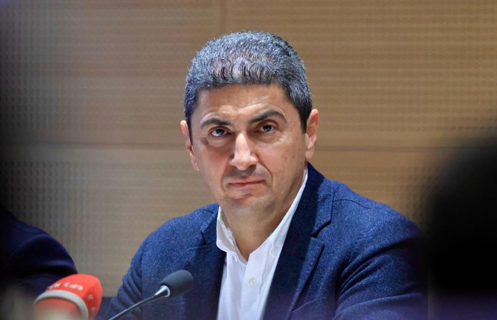 Το παρασκήνιο της διαγραφής Αυγενάκη από την ΚΟ της ΝΔ