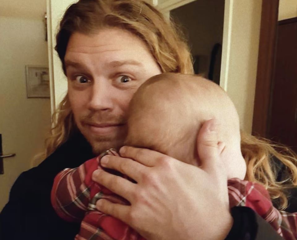 Ο άνθρωπος με τα… 1000 παιδιά – Ο δωρητής σπέρματος που εξαπάτησε γονείς σε όλο τον κόσμο