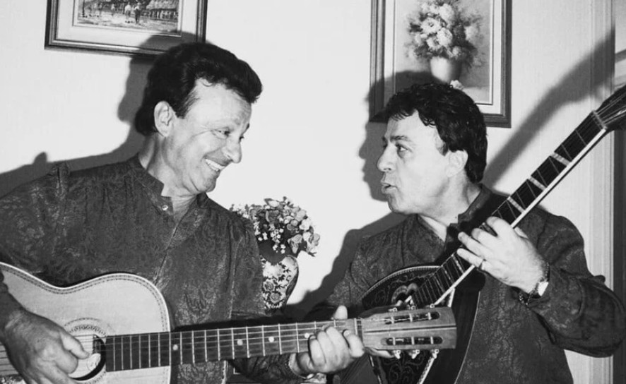 Τέλος εποχής για τα «Κατσαμπάκια»: Πέθανε ο τραγουδιστής Γιάννης Κατσάμπας