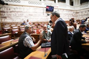 Φάμελλος μετά τη διαγραφή Πολάκη: Να μη δίνουμε δικαίωμα στην ΝΔ να κρύβει την πολιτική της