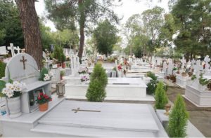 Μυτιλήνη: 36χρονος βρέθηκε απαγχονισμένος μέσα σε κοιμητήριο – Έλεγε πως ήθελε να βάλει τέλος στην ζωή του