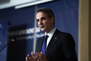 «Καρφιά» σε κυβέρνηση από αντιπολίτευση για οργανωμένο έγκλημα και υποκλοπές – «Επιτίθεστε στη Δημοκρατία»