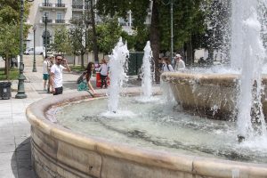 Διανύσαμε τον θερμότερο Ιούνιο από το 1960 – Δείτε γραφήματα