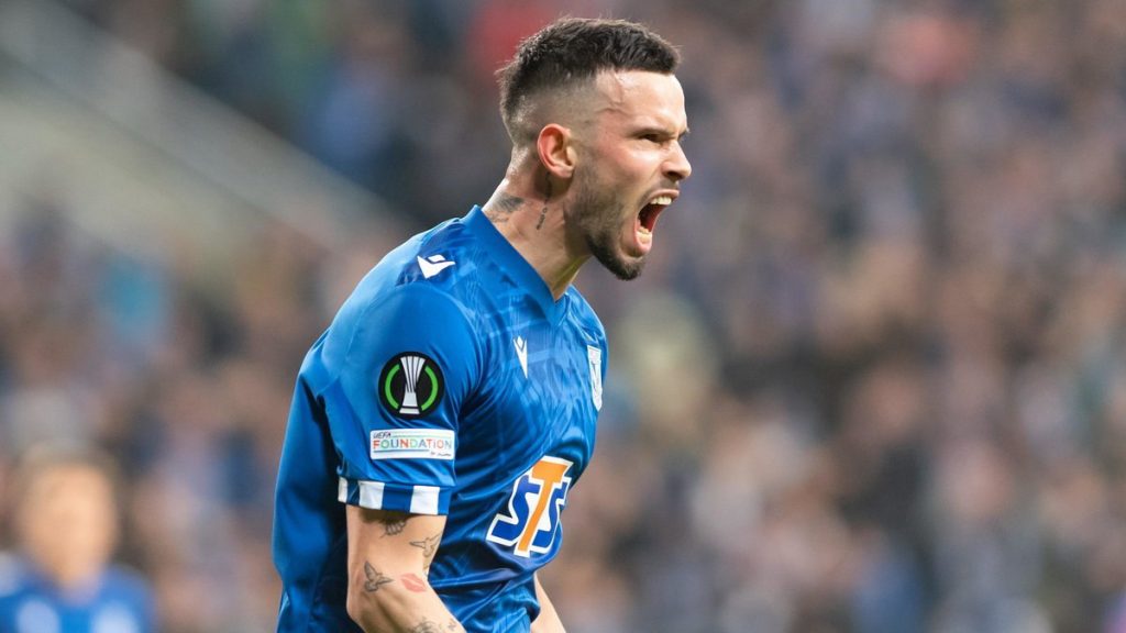 Πρόταση του Ολυμπιακού για τον Βέλντε – Από τα 7 εκατ. ευρώ ξεκινούν οι Πολωνοί αλλά…