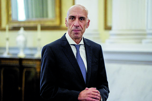 Υποψήφιος για πρόεδρος ο Γιάννης Μπρατάκος