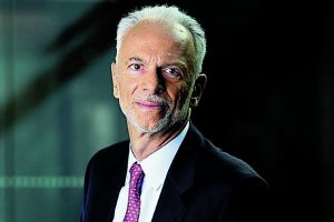 Βολές κατά της έκτακτης εισφοράς