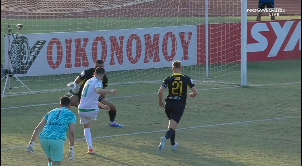 Δείτε βίντεο: Πολυχρόνης και Ευαγγέλου έκλεισαν τα μάτια σε τρία πέναλτι υπέρ του Λεβαδειακού