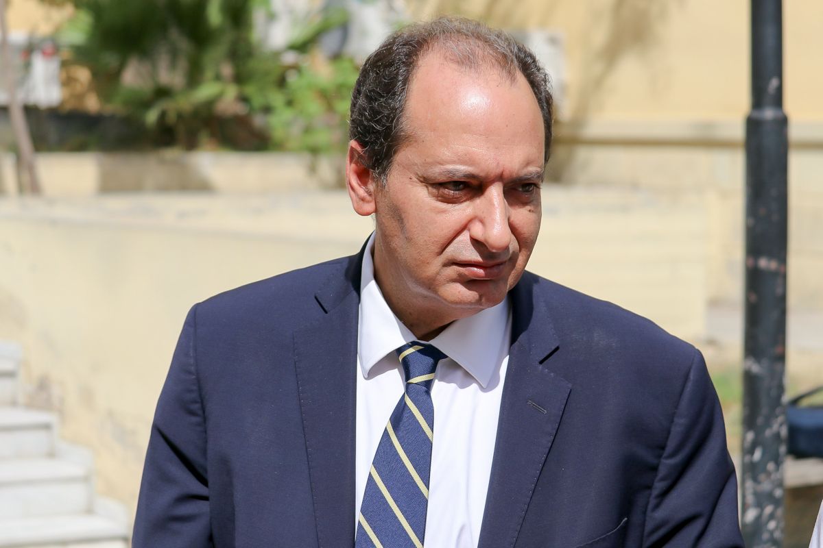 &Delta;ί&kappa;&eta; &upsilon;&pi;&omicron;&kappa;&lambda;&omicron;&pi;ώ&nu;: &Beta;ό&lambda;&epsilon;&sigmaf; &Sigma;&pi;ί&rho;&tau;&zeta;&eta; &kappa;&alpha;&tau;ά &Mu;&eta;&tau;&sigma;&omicron;&tau;ά&kappa;&eta;