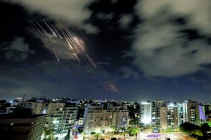 Γ. Χατζηθεοδοσίου για τη σύγκρουση Ισραήλ με Ιράν: Τεράστιοι οι κίνδυνοι για την παγκόσμια και ελληνική οικονομία