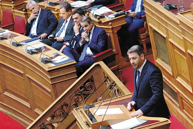 Ποια όπλα έχει η αντιπολίτευση στο κοινοβούλιο