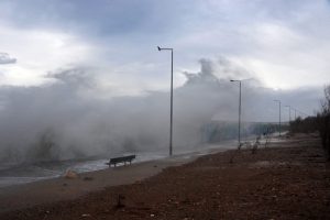 Λίγη ενσυναίσθηση, τίποτ’ άλλο…