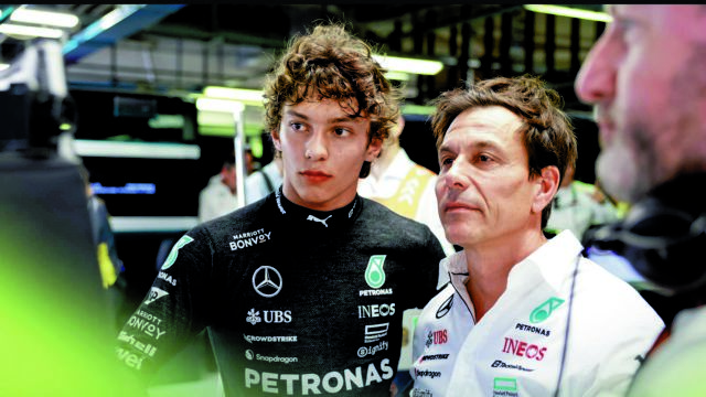 Η πορεία του Κίμι Αντονέλι, από τα αυτόγραφα στην πρώτη νίκη