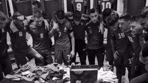 «Ύμνοι» στα social media για τον Μπακασέτα: “Μάγκας, αδιανόητες δηλώσεις, μόνο σεβασμός”