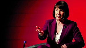 Προϋπολογισμός Βρετανίας: Το μεγάλο στοίχημα της Ρείτσελ Ριβς – 26 Νοεμβρίου οι ανακοινώσεις για φόρους και δαπάνες