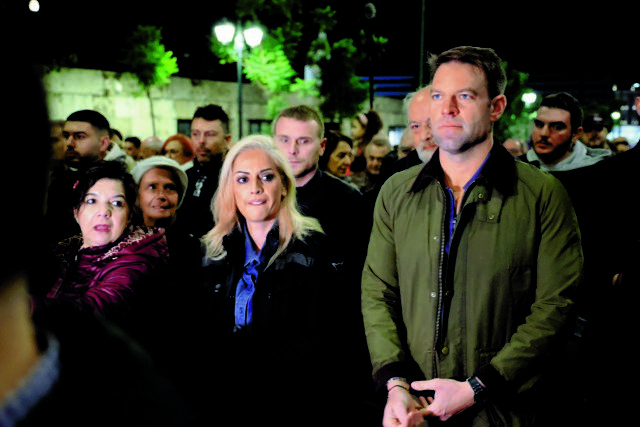 Μετωπική σύγκρουση και για το Μάτι