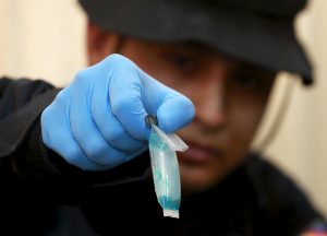 Κύκλωμα ναρκωτικών με ντίλερ ανηλίκους: «Θα φας ξύλο μπρο» – Στο φως αποκαλυπτικοί διάλογοι