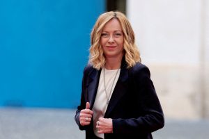 Η Ιταλία σχεδιάζει να αυξήσει κατα 50% τον φόρο για τους πλούσιους ξένους