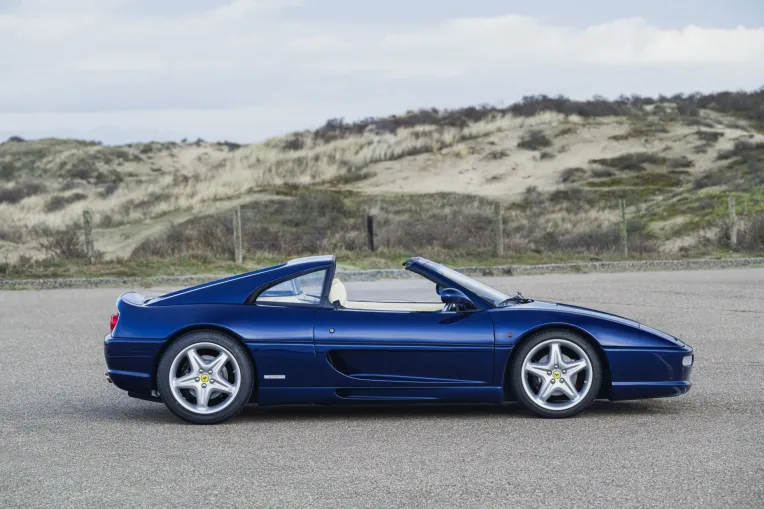 Στο σφυρί άλλη μια πρώην Ferrari του Σουμάχερ
