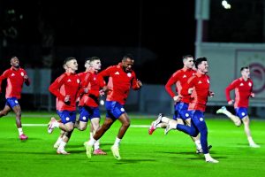 Θρύλος μέσα σε όλα