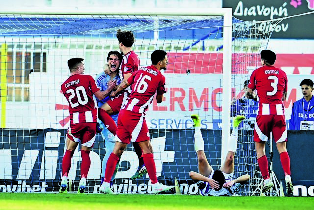 Η έκτη αίσθηση του Τζολάκη